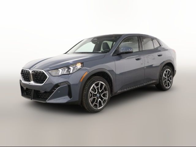 2025 BMW X2 xDrive28i