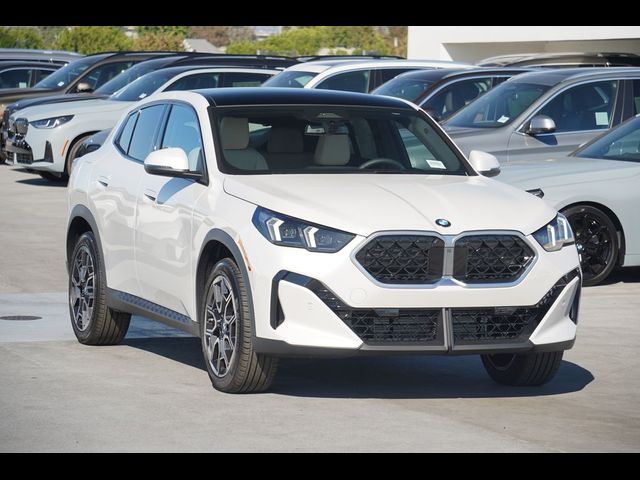 2025 BMW X2 xDrive28i