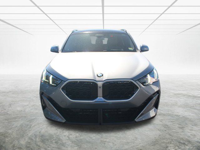 2025 BMW X2 xDrive28i