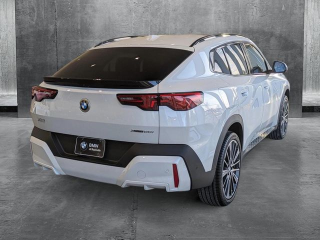 2025 BMW X2 xDrive28i