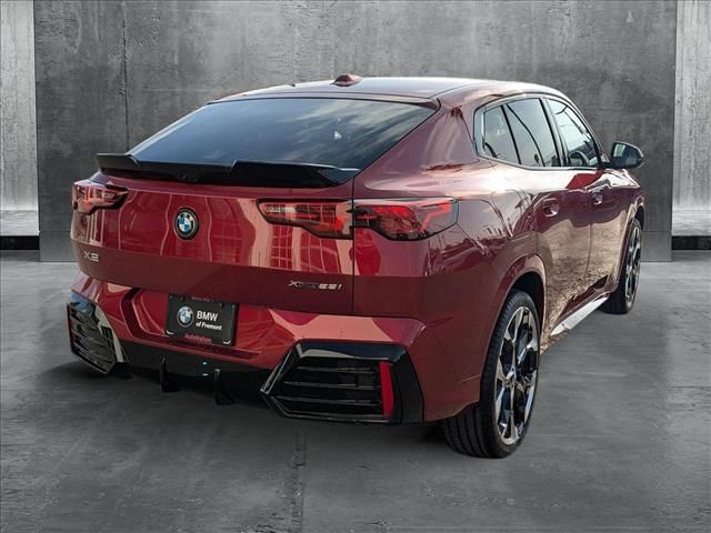 2025 BMW X2 xDrive28i