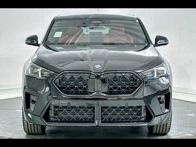 2025 BMW X2 xDrive28i