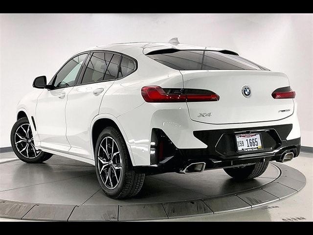 2025 BMW X4 xDrive30i