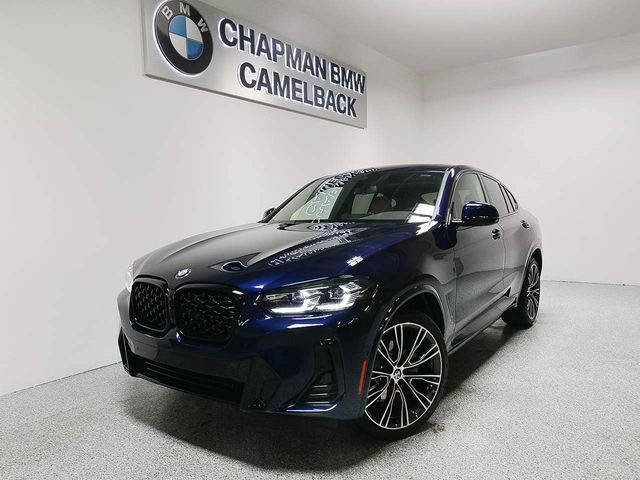 2025 BMW X4 xDrive30i