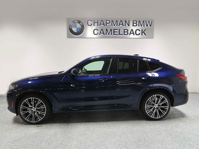 2025 BMW X4 xDrive30i