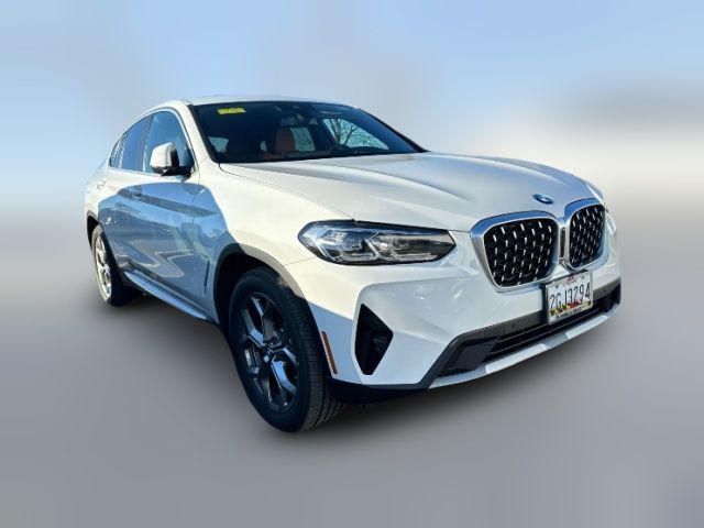 2025 BMW X4 xDrive30i