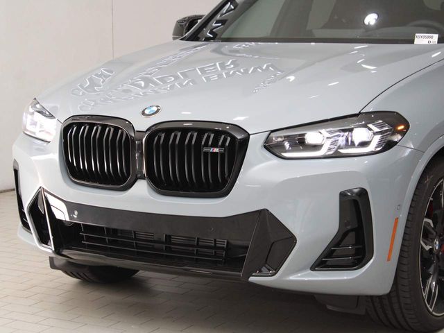 2025 BMW X4 M40i