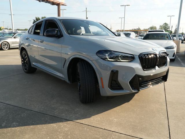 2025 BMW X4 M40i