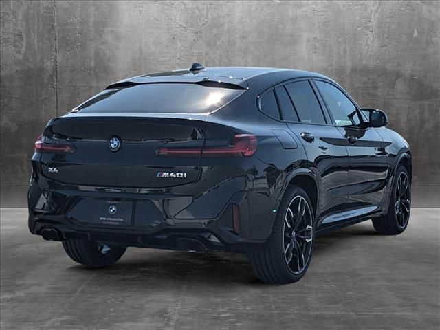 2025 BMW X4 M40i