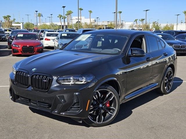 2025 BMW X4 M40i