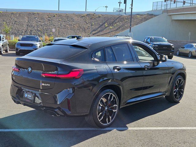 2025 BMW X4 M40i