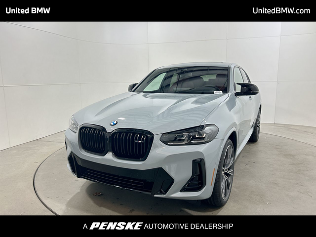 2025 BMW X4 M40i