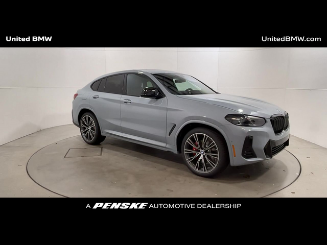 2025 BMW X4 M40i