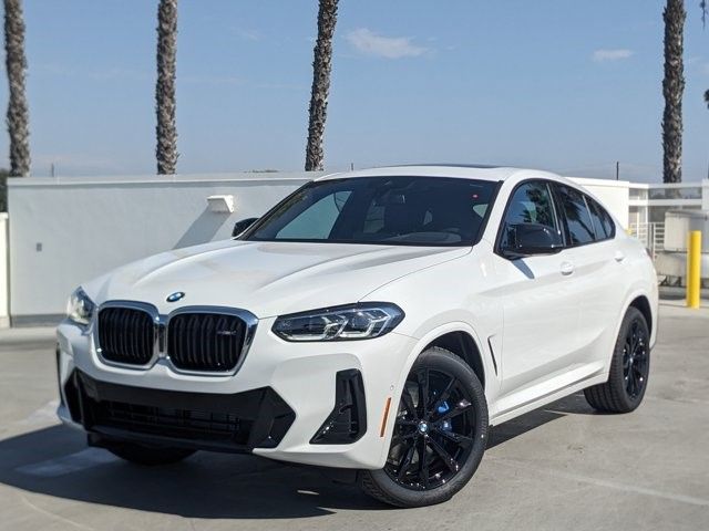 2025 BMW X4 M40i