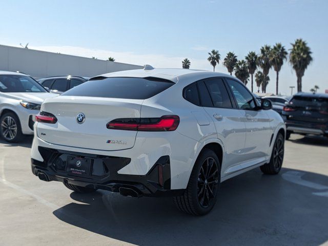 2025 BMW X4 M40i