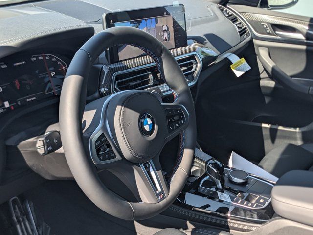 2025 BMW X4 M40i