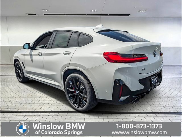 2025 BMW X4 M40i