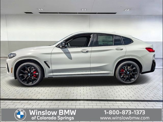 2025 BMW X4 M40i