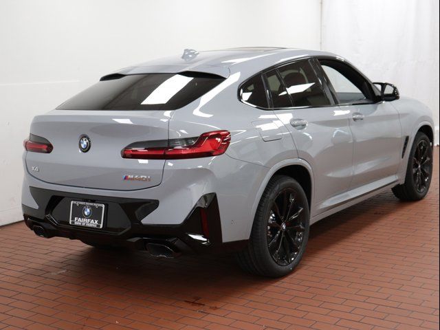 2025 BMW X4 M40i