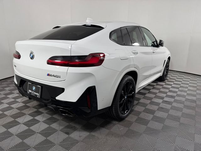 2025 BMW X4 M40i