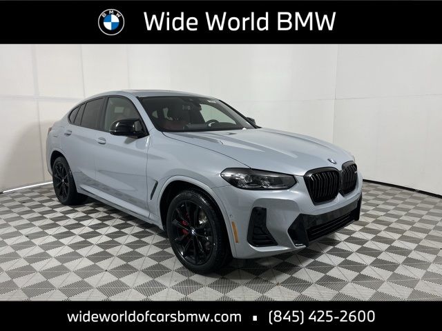 2025 BMW X4 M40i