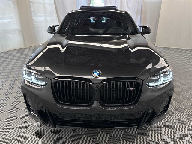 2025 BMW X4 M40i