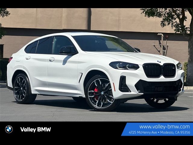 2025 BMW X4 M40i