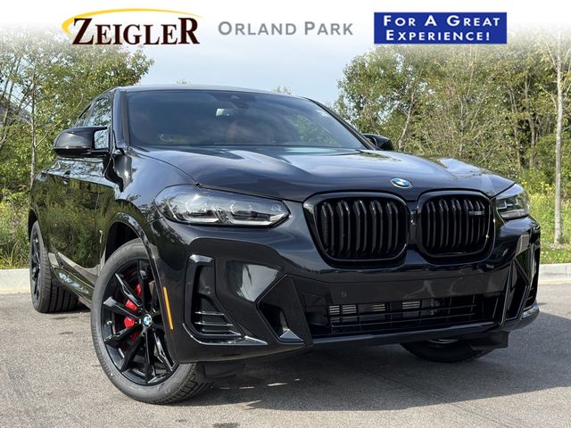 2025 BMW X4 M40i