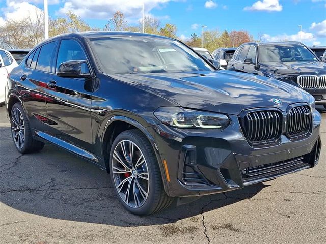 2025 BMW X4 M40i