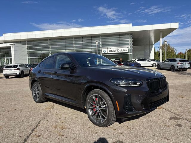 2025 BMW X4 M40i