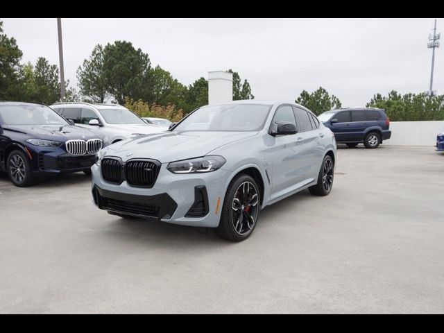 2025 BMW X4 M40i