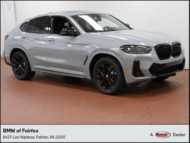 2025 BMW X4 M40i