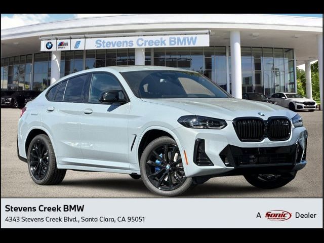 2025 BMW X4 M40i