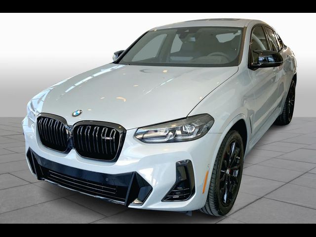 2025 BMW X4 M40i