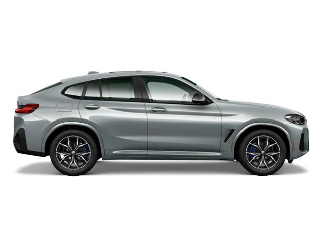 2025 BMW X4 M40i