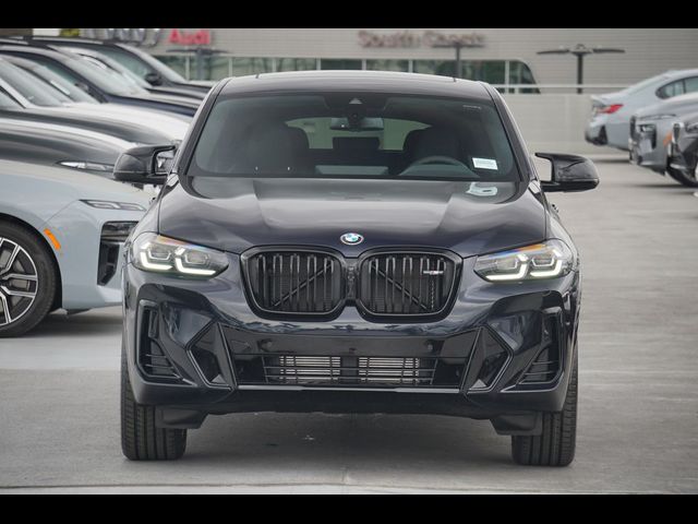 2025 BMW X4 M40i