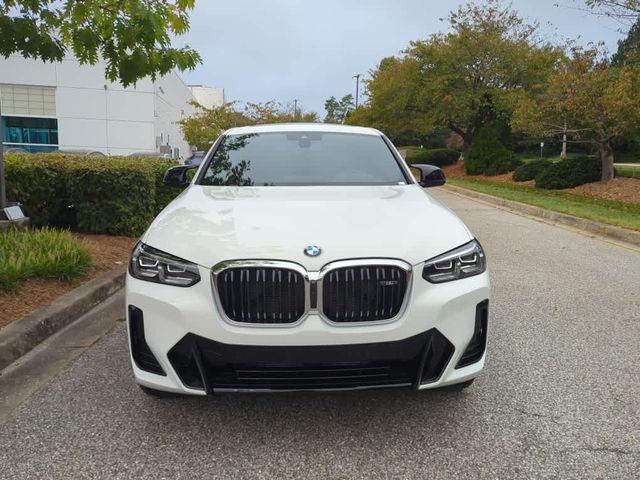 2025 BMW X4 M40i