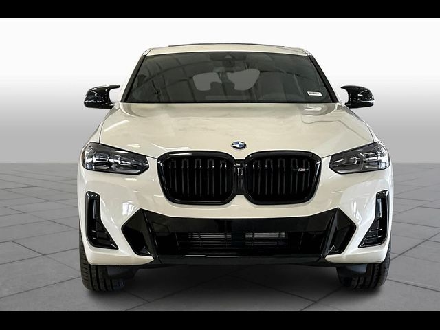 2025 BMW X4 M40i