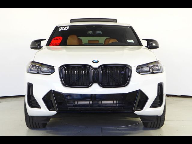 2025 BMW X4 M40i