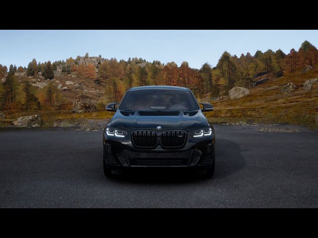 2025 BMW X4 M40i