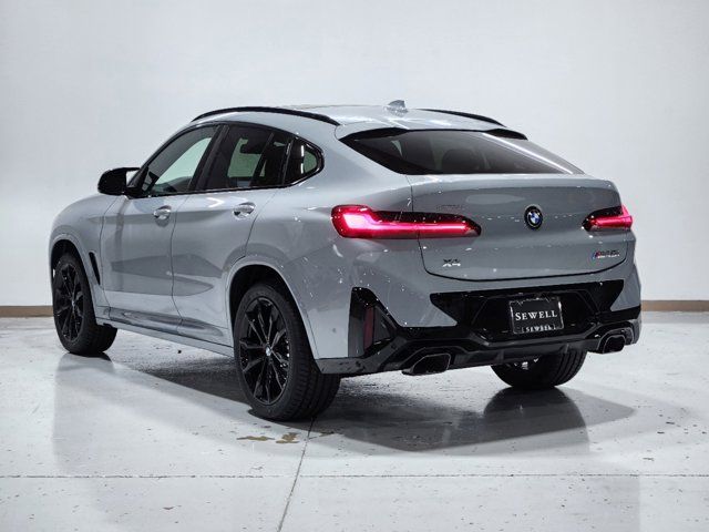 2025 BMW X4 M40i