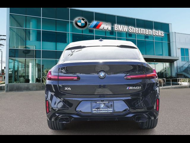 2025 BMW X4 M40i