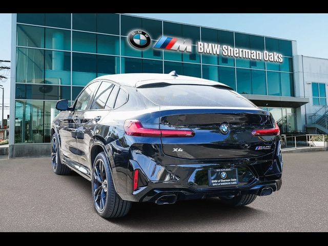 2025 BMW X4 M40i