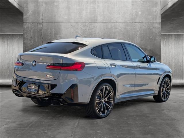 2025 BMW X4 M40i