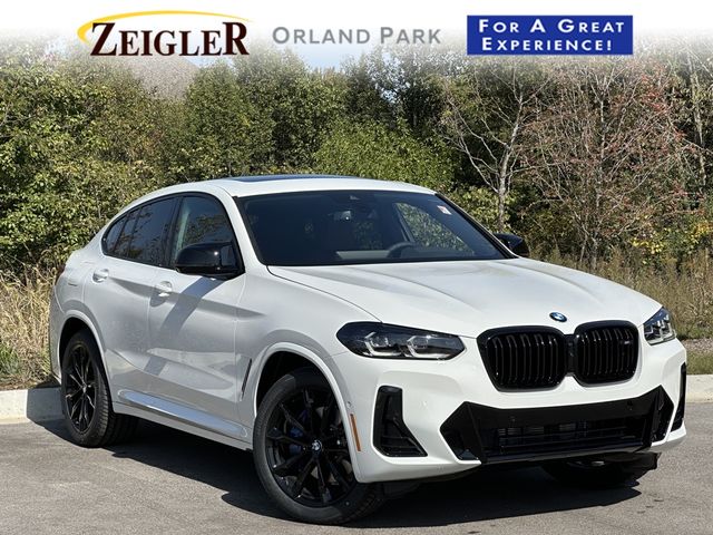 2025 BMW X4 M40i