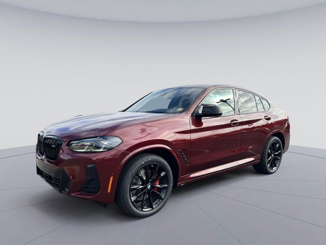 2025 BMW X4 M40i