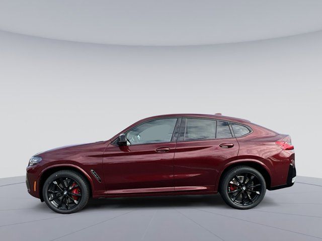 2025 BMW X4 M40i