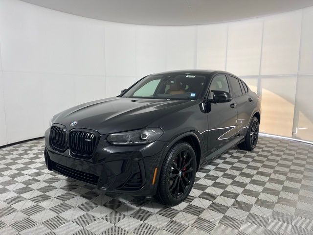 2025 BMW X4 M40i