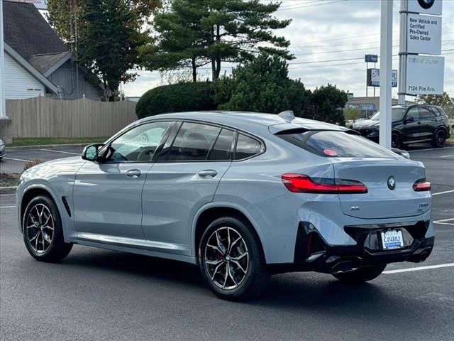 2025 BMW X4 M40i