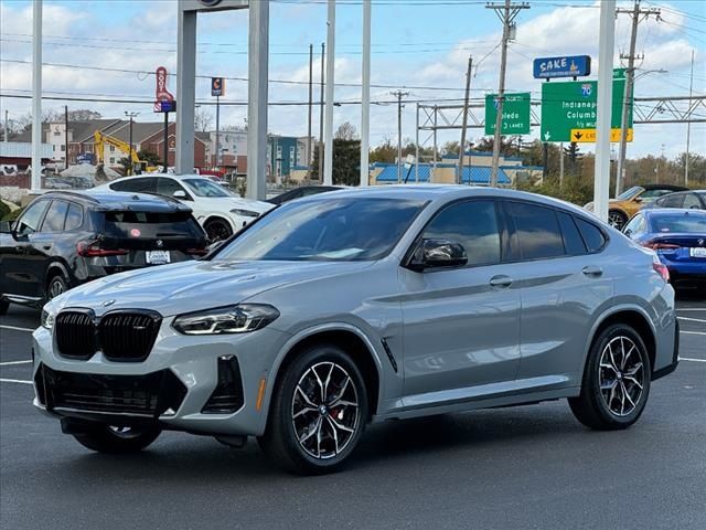 2025 BMW X4 M40i